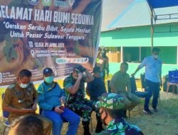 Pemkab dan UHO Tanam Mangrove di Daerah Pesisir