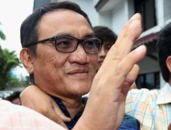 Andi Arief Dipolisikan oleh PDIP, Setelah Nulis Pertanyaan di Twitter