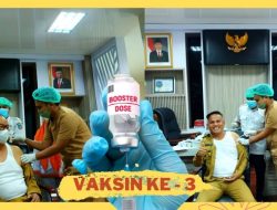 Surunuddin-Rasyid Jalani Vaksin Ketiga