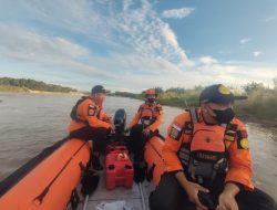 Basarnas Kendari Masih Mencari Remaja yang Tenggelam di Sungai Konaweeha