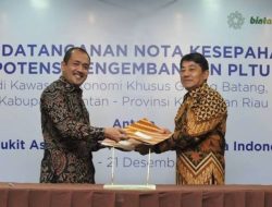 PT Bukit Asam dan Jasa Marga Jajaki Potensi Kerja Sama Pengembangan PLTS