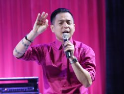 Ernest Prakasa Ancam Bongkar Identitas Sutradara yang Tampar Kru Film 