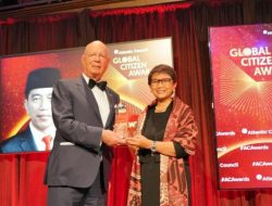 Presiden Jokowi Raih Global Citizern Award Dari Atlantic Council