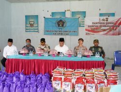 Polres Bersama Pemkab Konut Bagi Paket Sembako