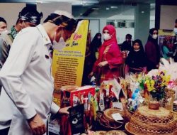 Pameran Produk Unggulan Ekonomi Kreatif Sultra, Pemprov Apresiasi Potensi Usaha Lokal