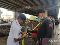 Semarang Dipercantik, Puluhan Lapak PKL Dirobohkan