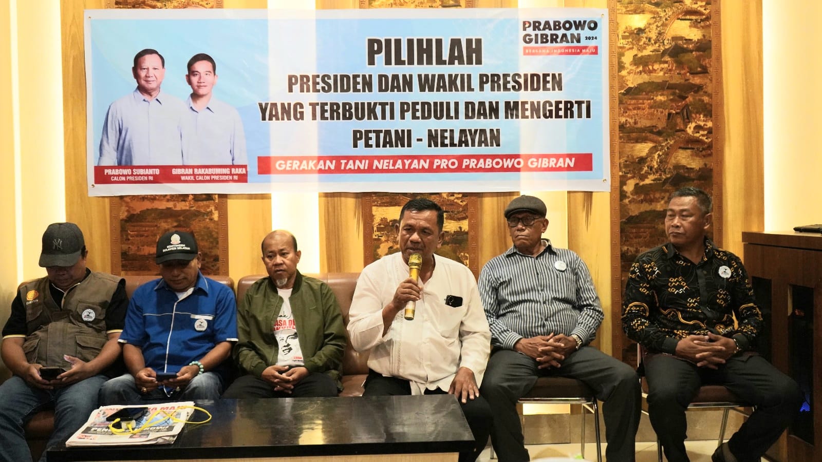 Petani dan Nelayan se Sulsel Deklarasi Dukungan ke Prabowo Gibran