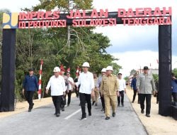 Jokowi Lanjutkan Kunker ke Muna Barat