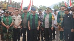 Gubernur Andi Sumangerukka Resmikan Jembatan Bailey di Konut